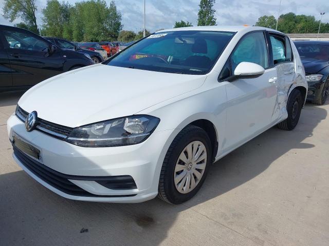 VOLKSWAGEN GOLF S TSI 2019