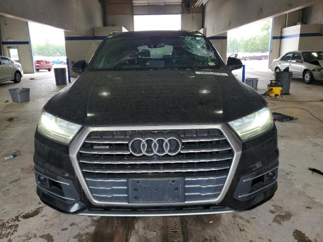  AUDI Q7 2017 Чорний