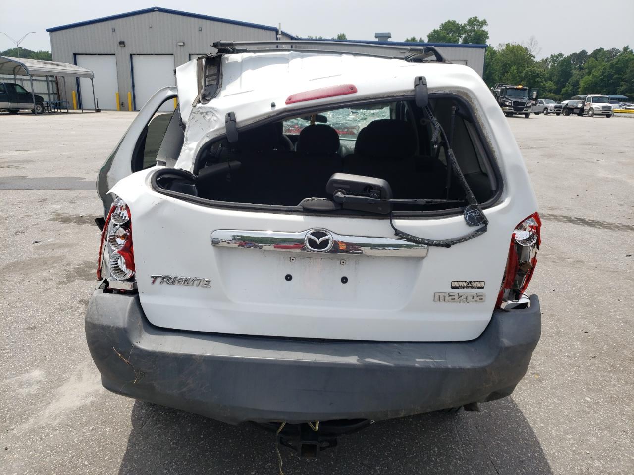 2005 Mazda Tribute I VIN: 4F2YZ02Z25KM37983 Lot: 57021535