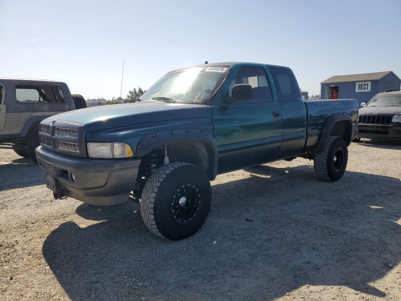 1998 Dodge Ram 1500 for Sale in Antelope, CA - Minor Dent/Scratches