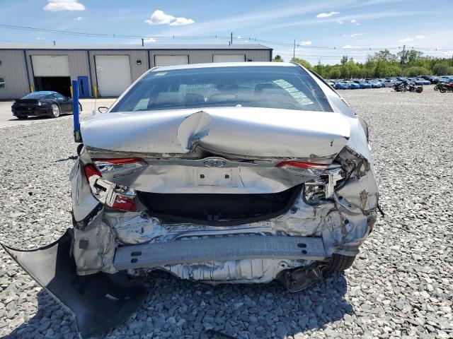 Седаны TOYOTA CAMRY 2014 Серебристый