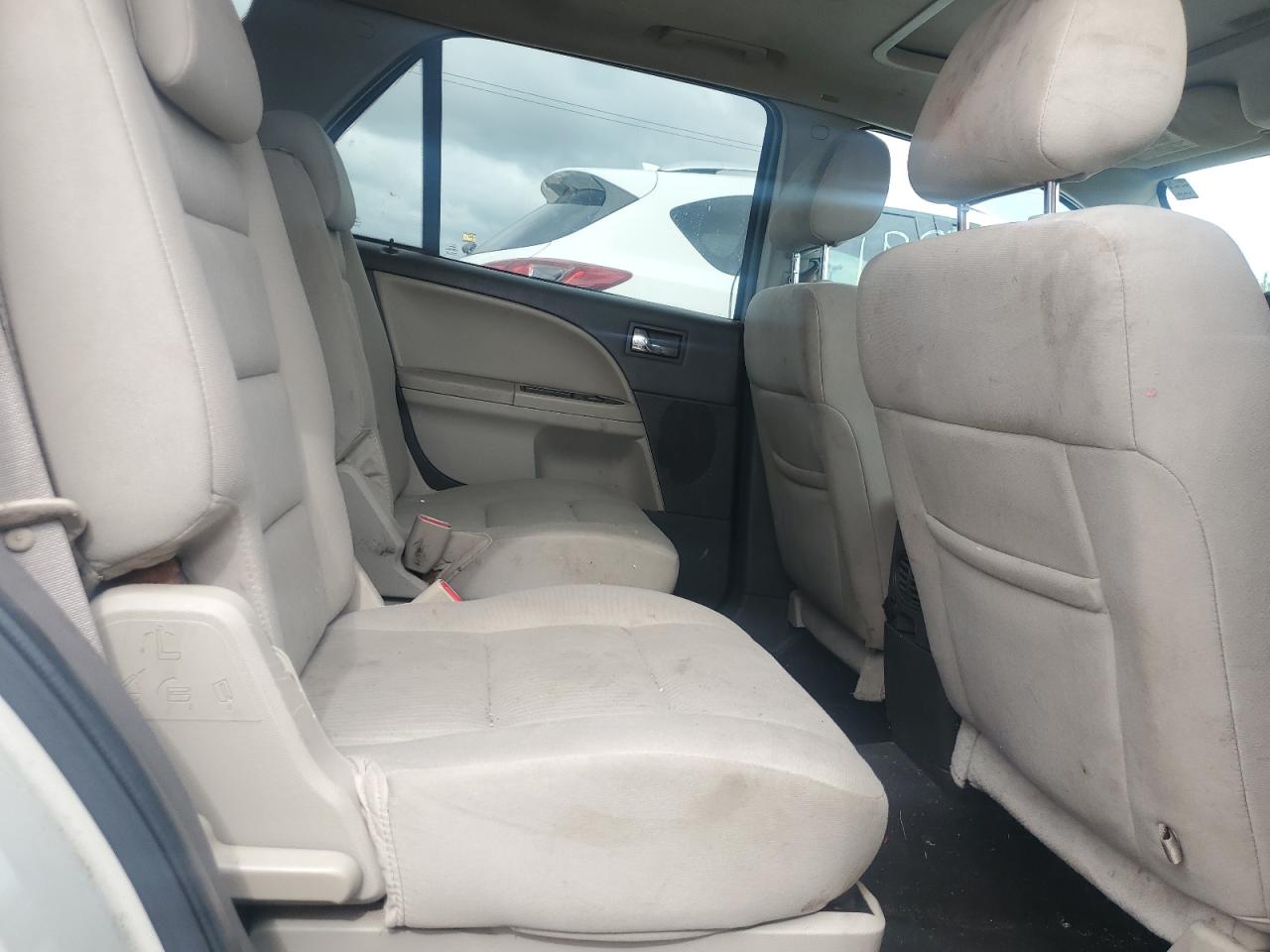 1FMDK02W58GA14293 2008 Ford Taurus X Sel