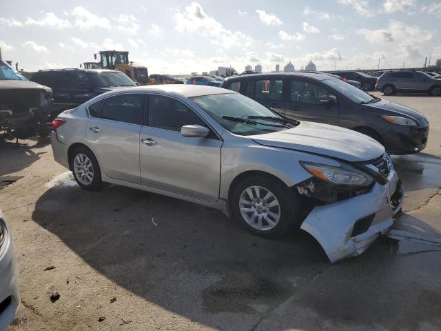  NISSAN ALTIMA 2017 Srebrny