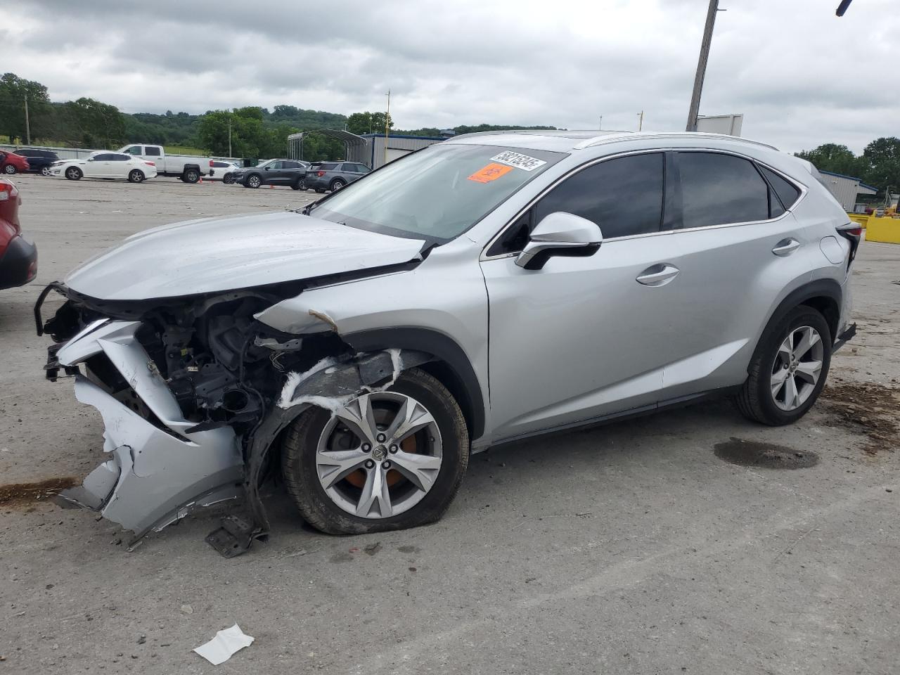 2017 Lexus Nx 200T Base იყიდება Lebanon-ში, TN - Front End
