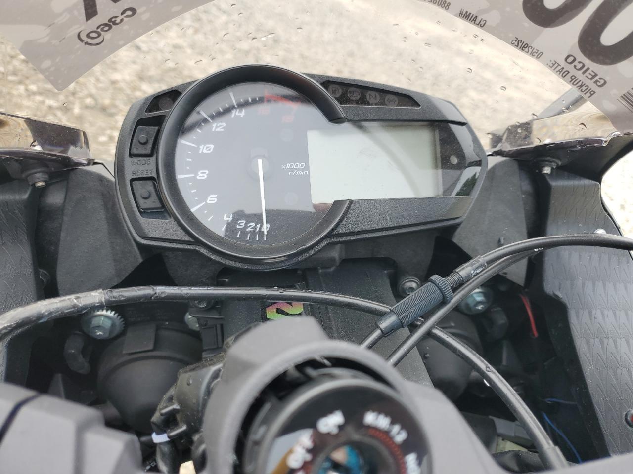 2013 Kawasaki Zx636 E VIN: JKBZXJE11DA003005 Lot: 58800205
