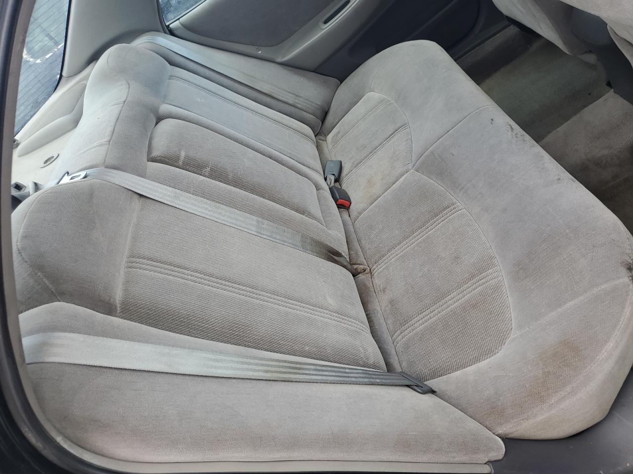 2000 Honda Accord Lx VIN: 1HGCG5543YA042333 Lot: 57002545