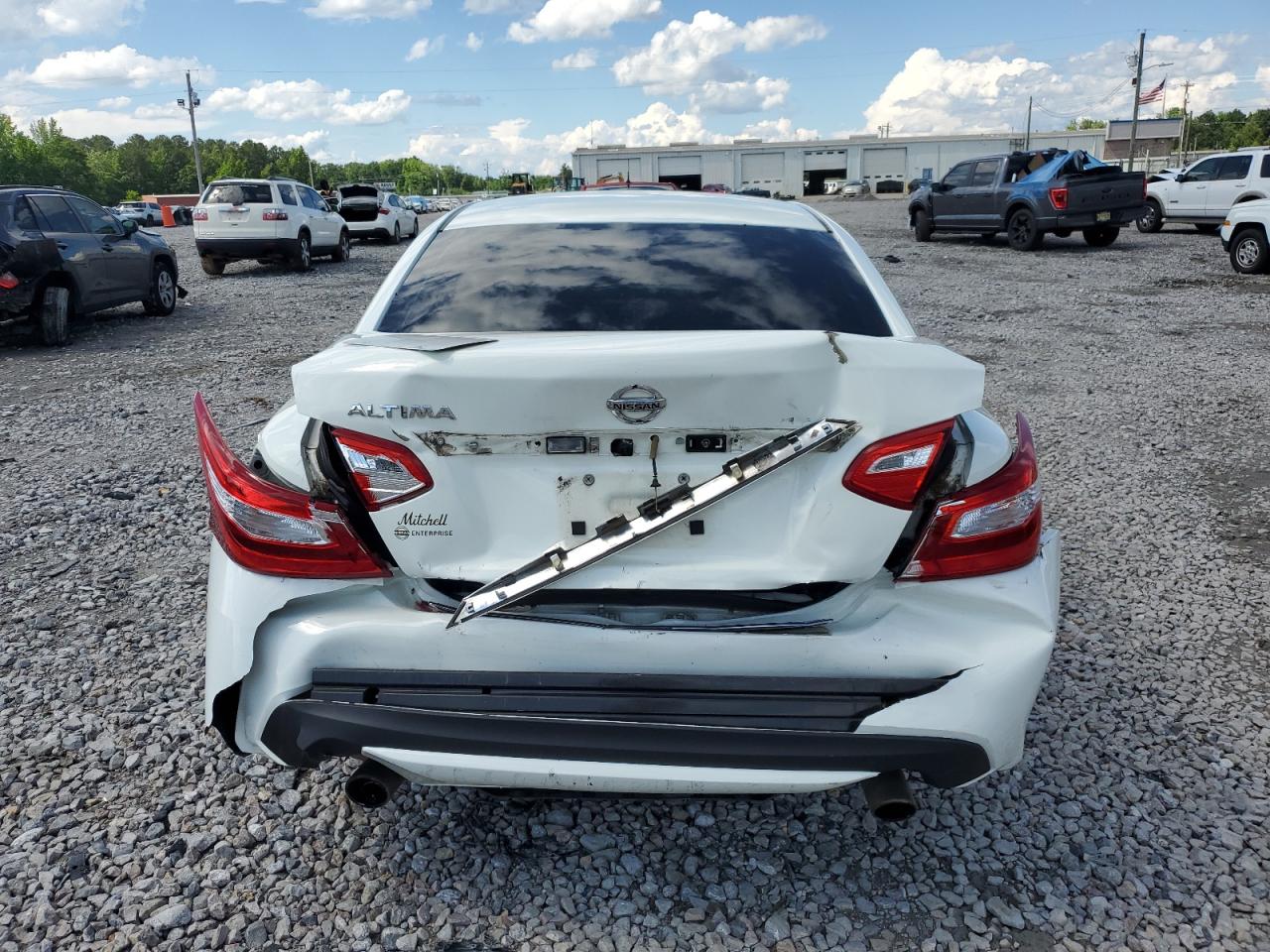 2017 Nissan Altima 2.5 VIN: 1N4AL3AP7HC166654 Lot: 56684345