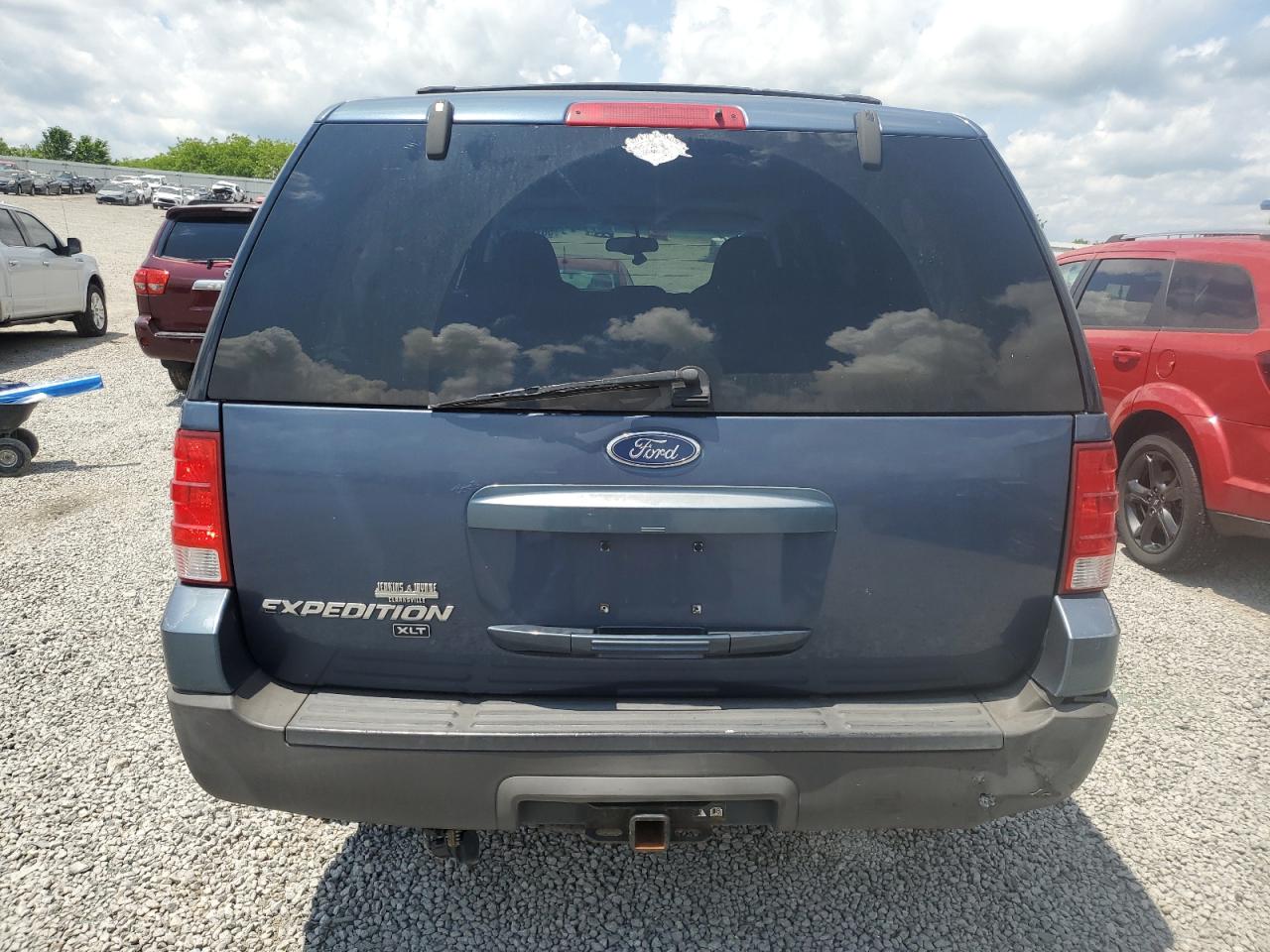 2004 Ford Expedition Xlt VIN: 1FMRU15W54LA95282 Lot: 56750135