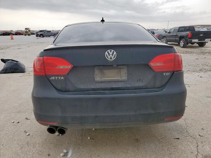  VOLKSWAGEN JETTA 2014 Czarny