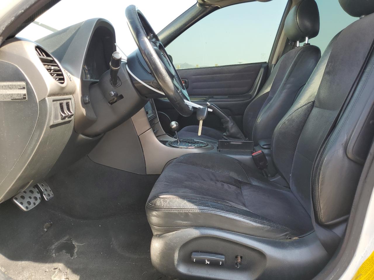 2001 Lexus Is 300 VIN: JTHBD182110029807 Lot: 56356605