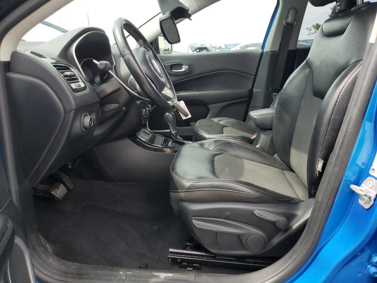 2018 Jeep Compass Latitude VIN: 3C4NJCBB6JT407859 Lot: 55506365