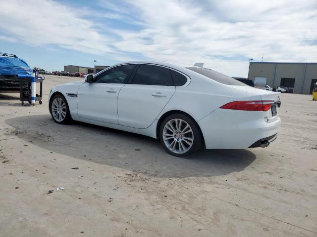 Sedans JAGUAR XF 2017 Biały