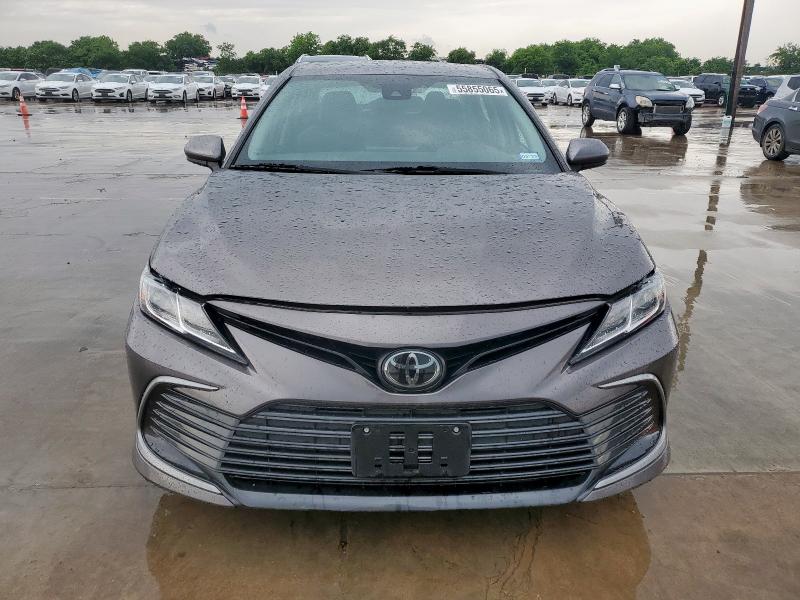  TOYOTA CAMRY 2022 Серый