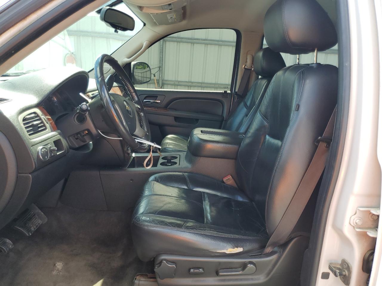 2011 Chevrolet Tahoe C1500 Lt VIN: 1GNSCBE06BR238235 Lot: 56978795