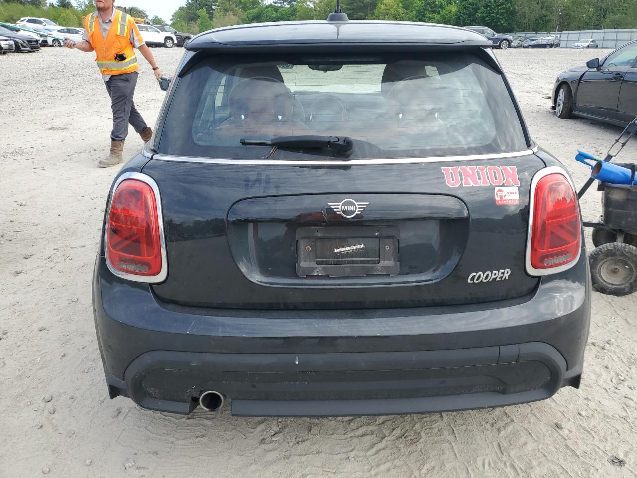 2023 Mini Cooper VIN: WMW33DH02P2S77440 Lot: 56637555