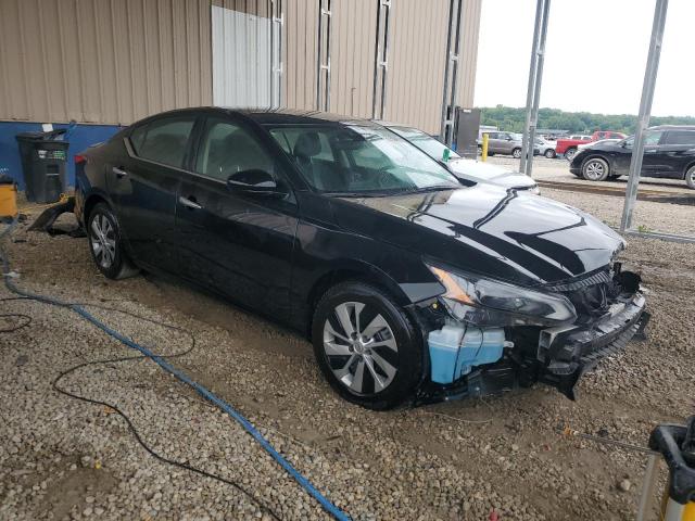  NISSAN ALTIMA 2023 Czarny