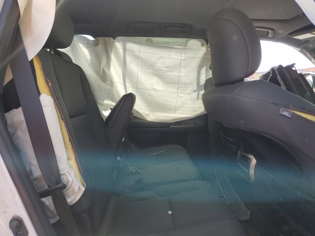 2023 Lexus Gx 460 VIN: JTJAM7BX2P5366015 Lot: 57270605
