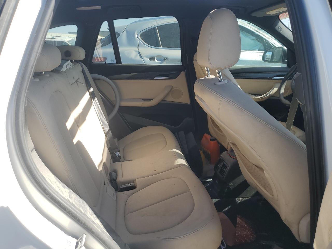 WBXHU7C30H5H33496 2017 BMW X1 Sdrive28I