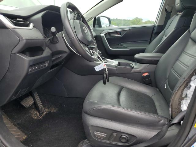 TOYOTA RAV4 2021 Серый