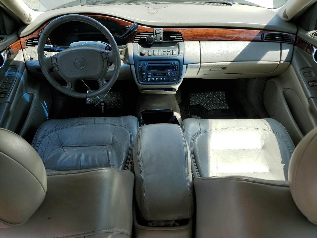 2003 Cadillac Deville VIN: 1G6KD54YX3U210745 Lot: 55724135