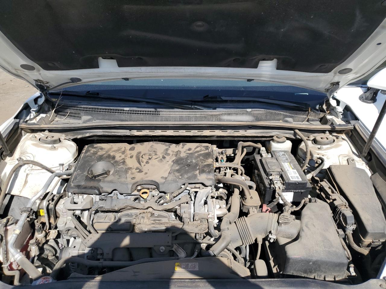 2020 Toyota Camry Le VIN: 4T1C11AK1LU393452 Lot: 57650195