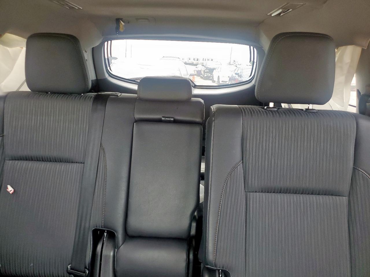 2015 Toyota Highlander Le VIN: 5TDBKRFH5FS150244 Lot: 56795895