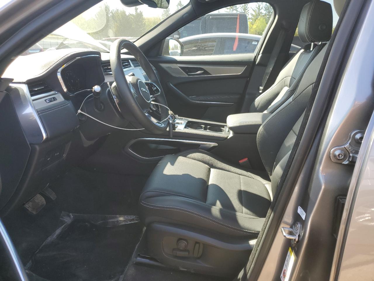 2025 Jaguar F-Pace R-Dynamic S VIN: SADCT2EX7SA744590 Lot: 57273545