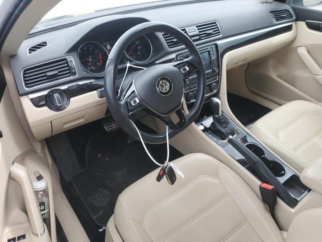  VOLKSWAGEN PASSAT 2019 White