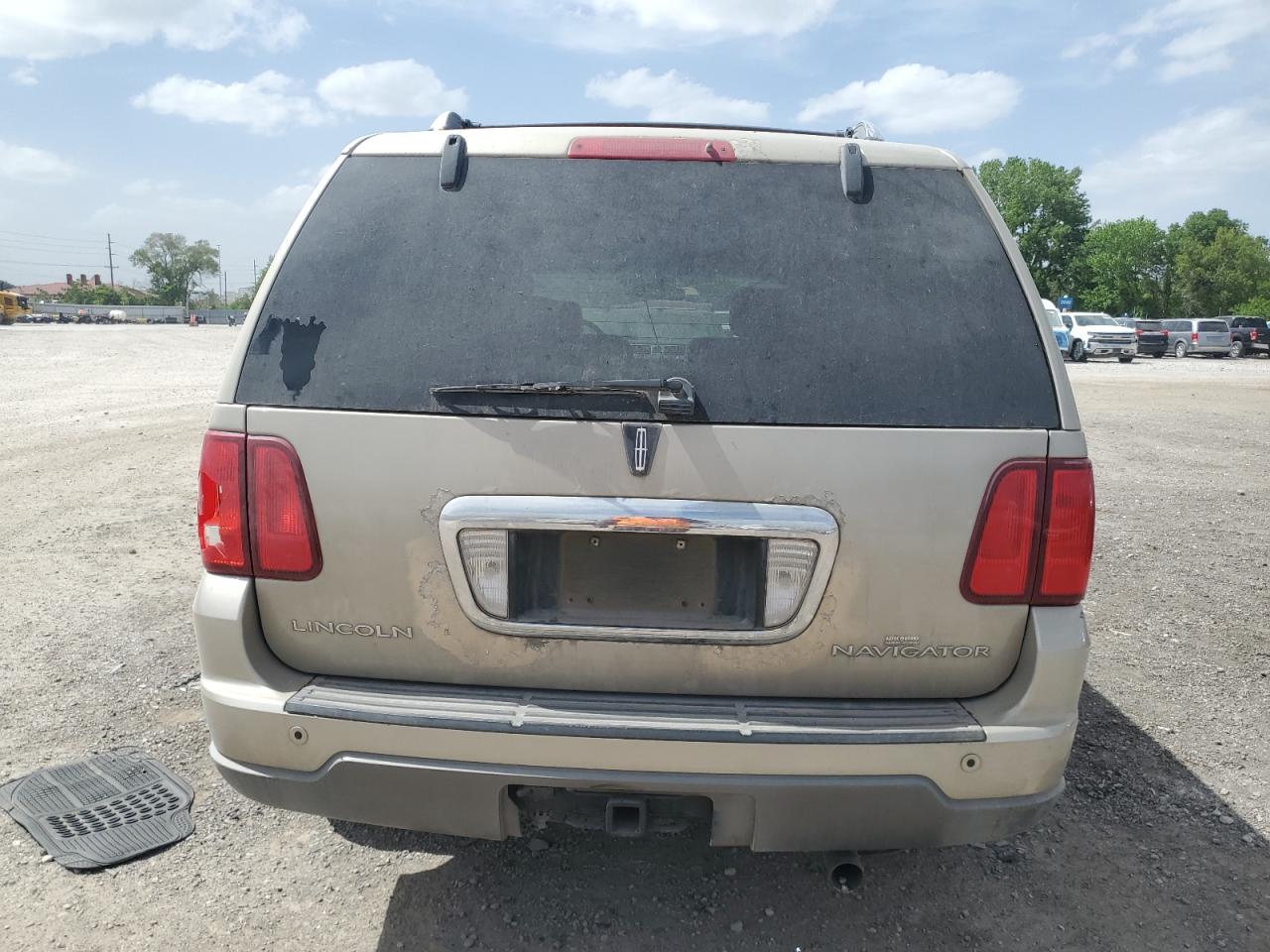 2004 Lincoln Navigator VIN: 5LMFU28R14LJ00361 Lot: 57280455
