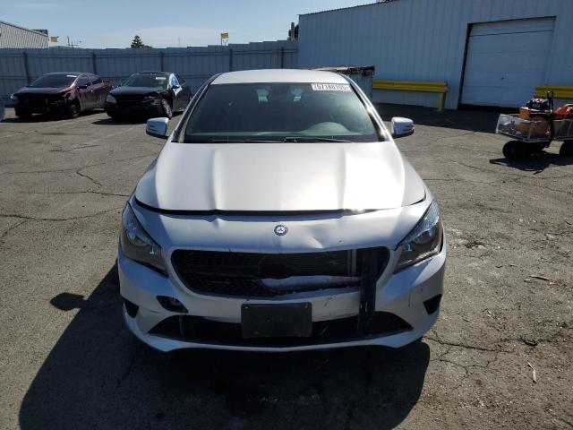  MERCEDES-BENZ CLA-CLASS 2014 Серебристый