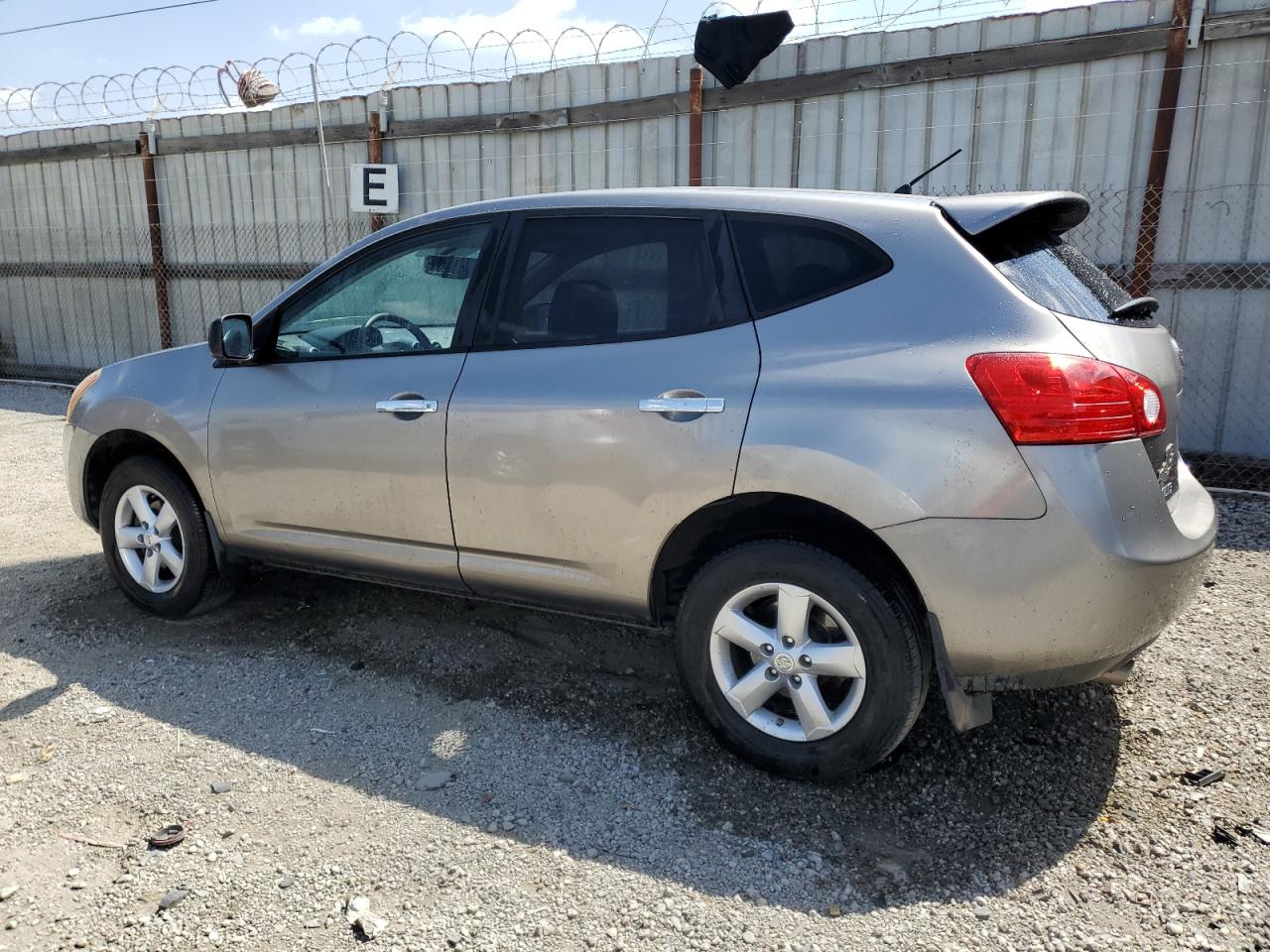2010 Nissan Rogue S VIN: JN8AS5MT9AW022999 Lot: 56911805