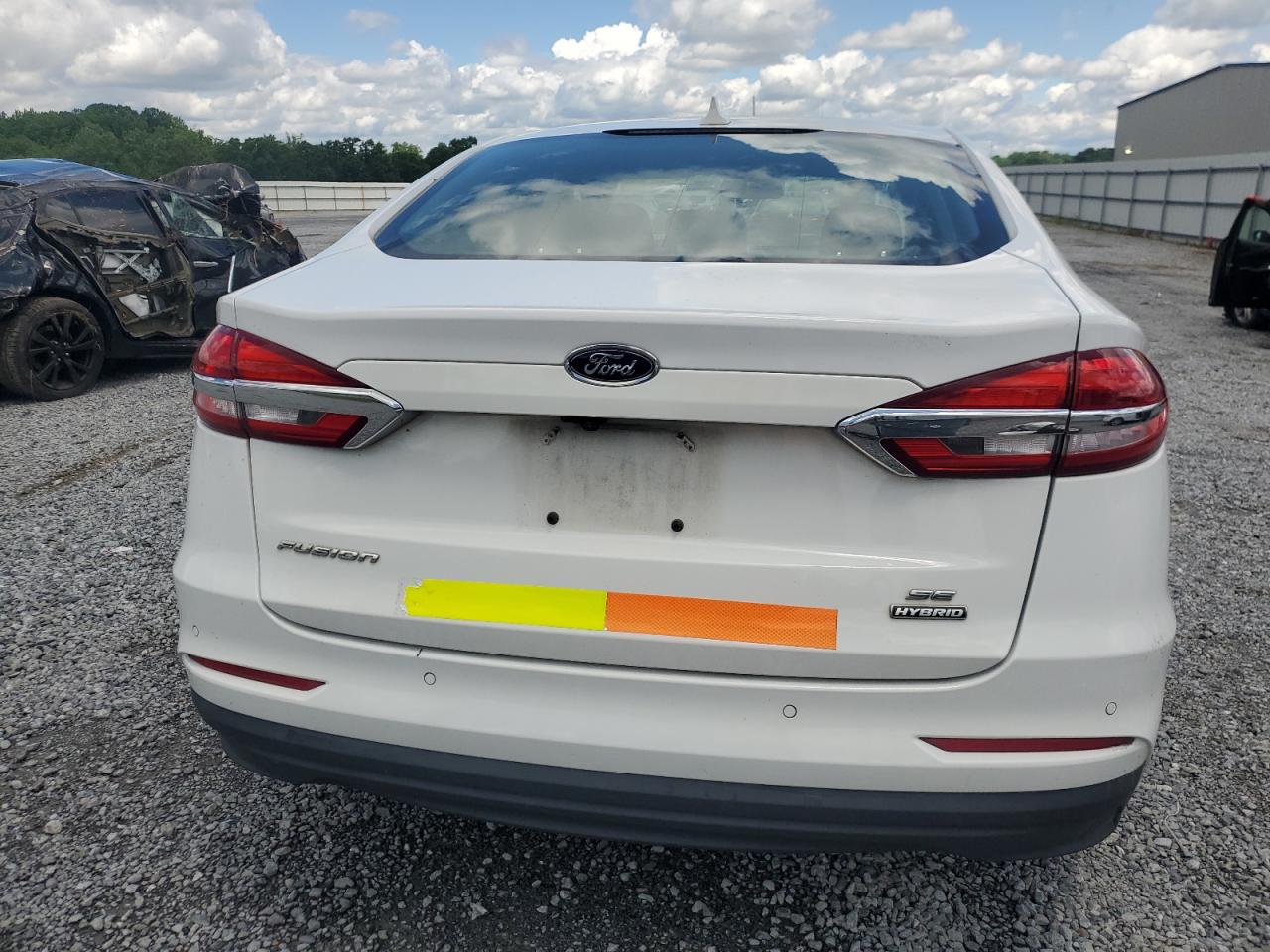 2020 Ford Fusion Se VIN: 3FA6P0LU1LR195735 Lot: 54027355