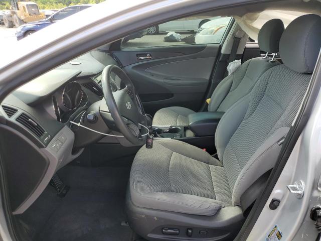  HYUNDAI SONATA 2013 Серебристый