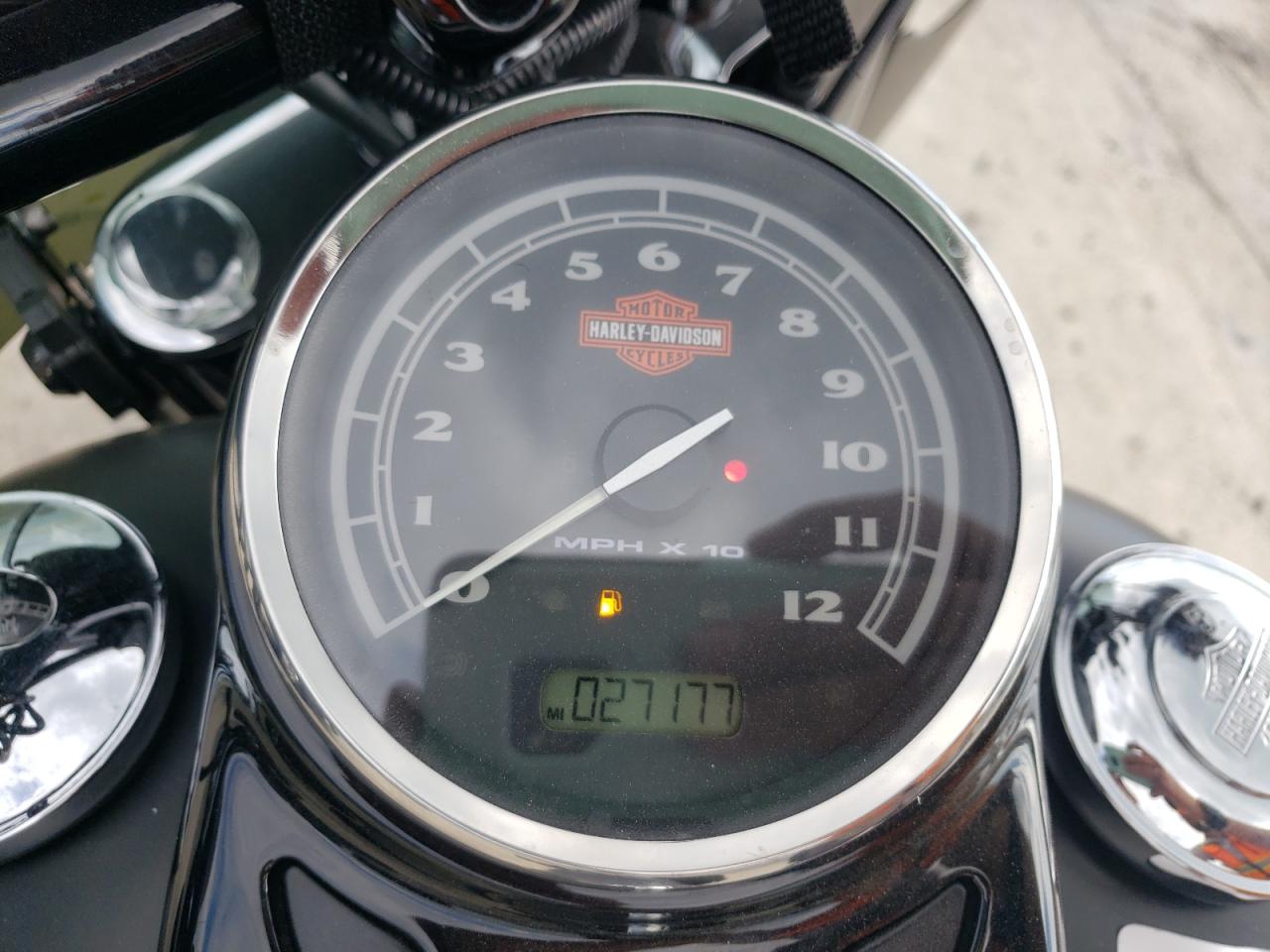 2013 Harley-Davidson Fls Softail Slim VIN: 1HD1JRV10DB048520 Lot: 56968185