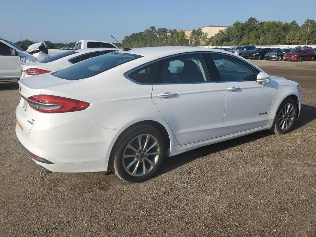 Седаны FORD FUSION 2017 Белый