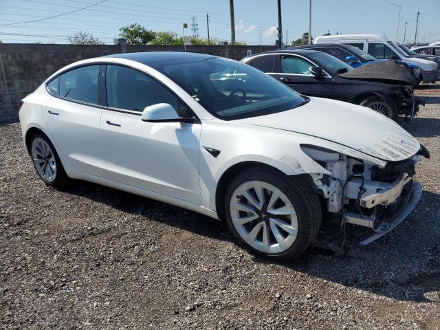  TESLA MODEL 3 2022 Biały