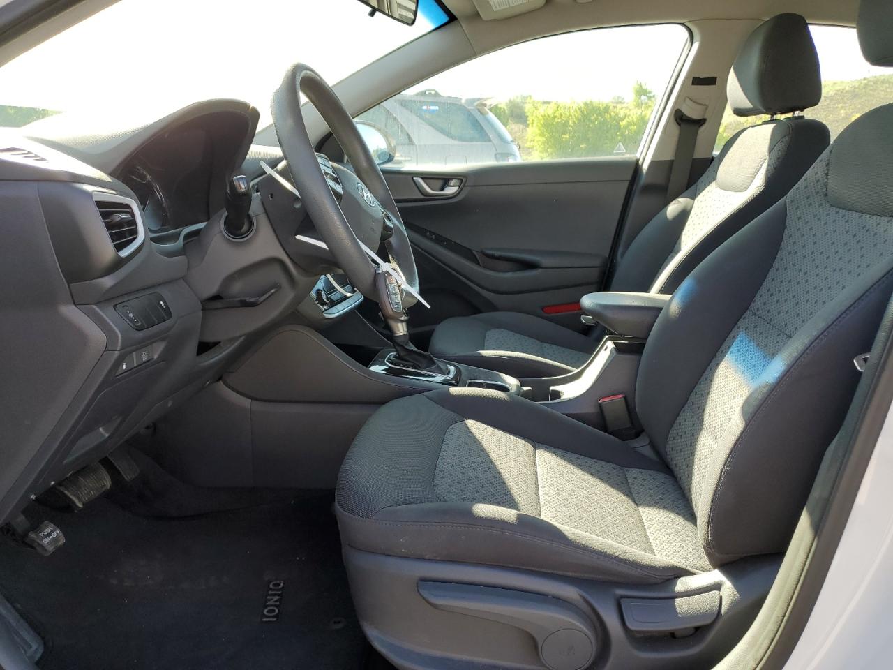 2018 Hyundai Ioniq Blue VIN: KMHC65LC4JU096316 Lot: 57842825