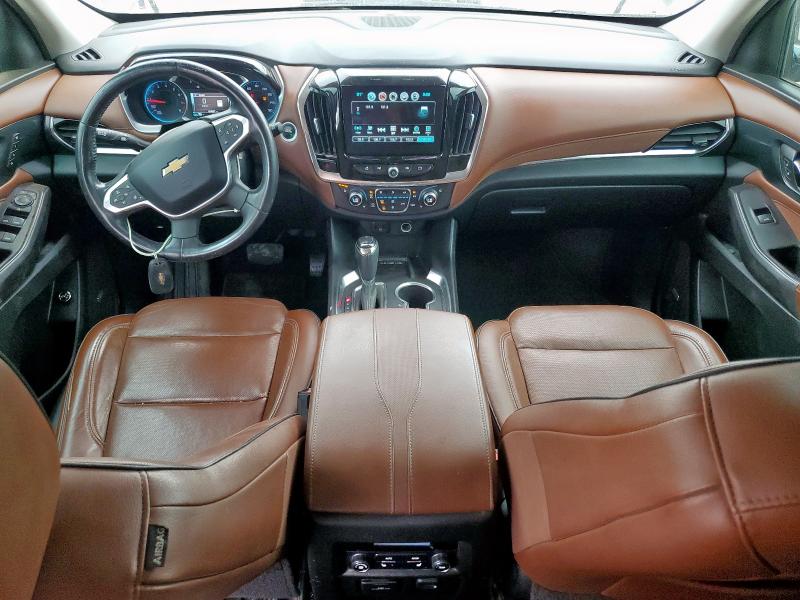  CHEVROLET TRAVERSE 2019 Серебристый