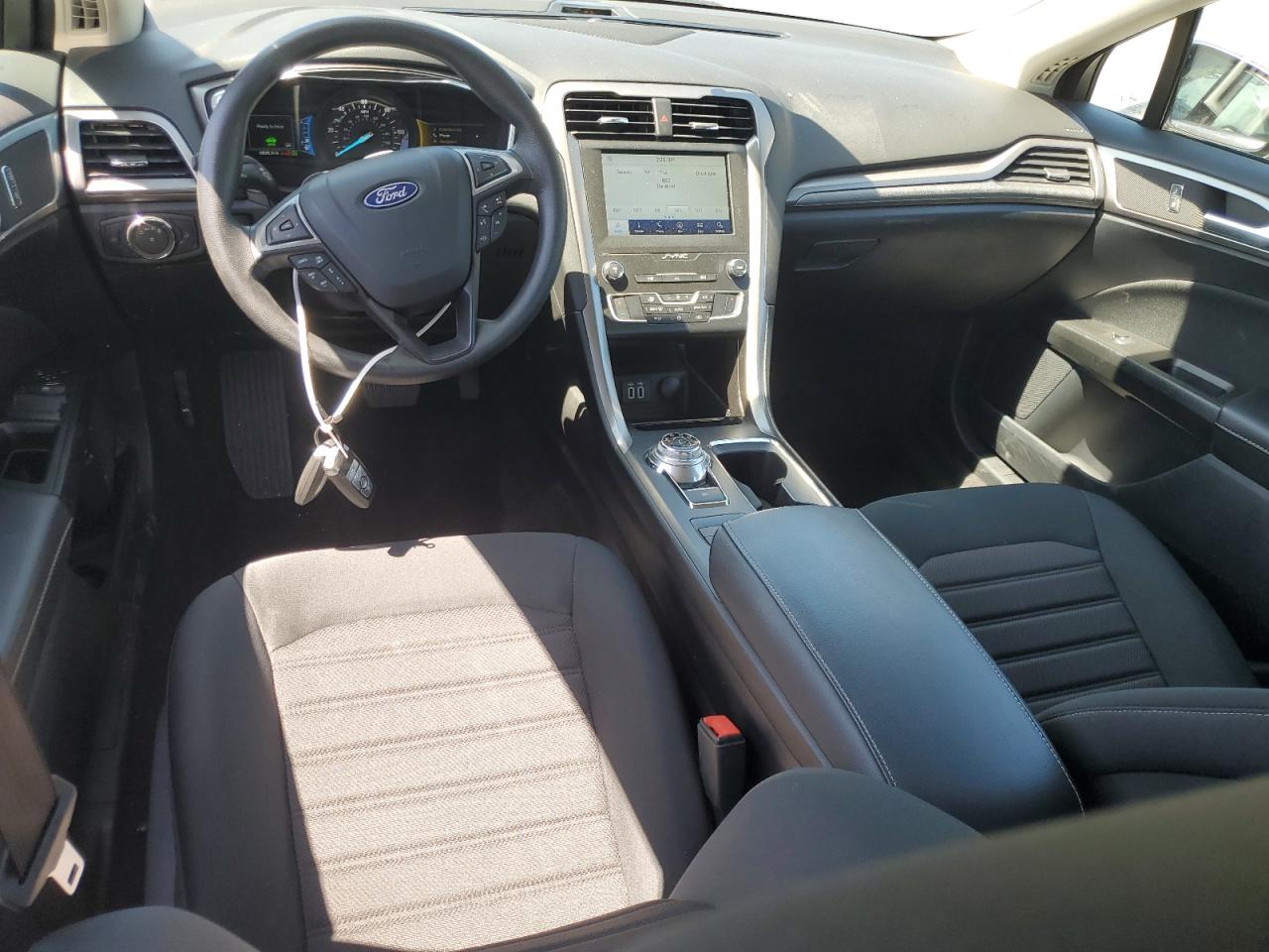 2020 Ford Fusion Se VIN: 3FA6P0LU2LR206094 Lot: 54022705