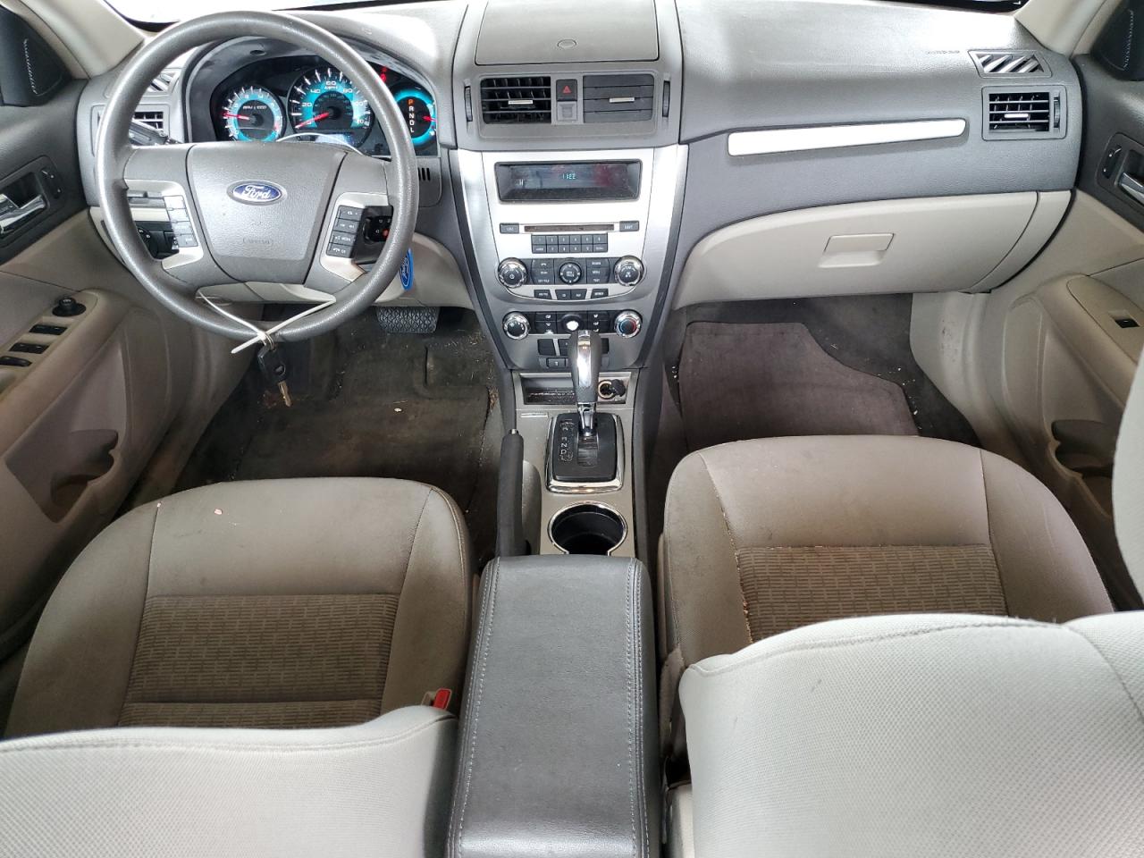 2010 Ford Fusion Se VIN: 3FAHP0HA2AR249144 Lot: 57020245