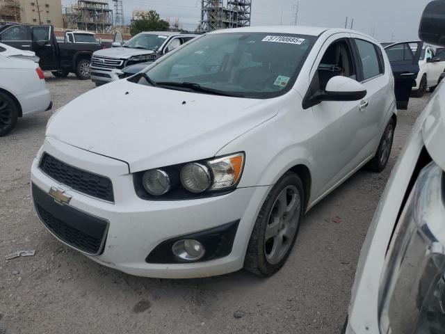  CHEVROLET SONIC 2015 Biały