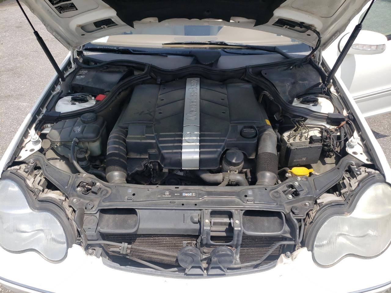 2002 Mercedes-Benz C 240 VIN: WDBRF61J52F263390 Lot: 56944505