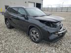 2022 Toyota Highlander Xle   for Sale in Appleton, WI - Front End