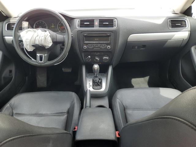  VOLKSWAGEN JETTA 2013 Biały