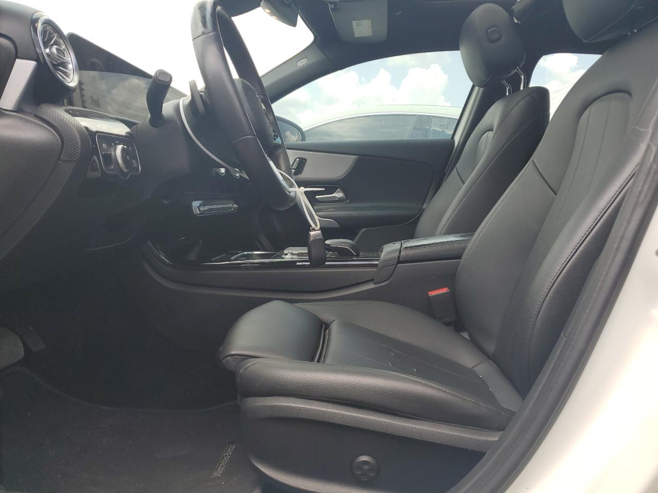 WDD3G4FB4KW023148 2019 Mercedes-Benz A 220 4Matic