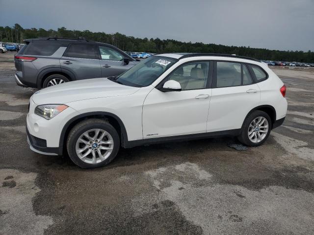  BMW X1 2015 Белый
