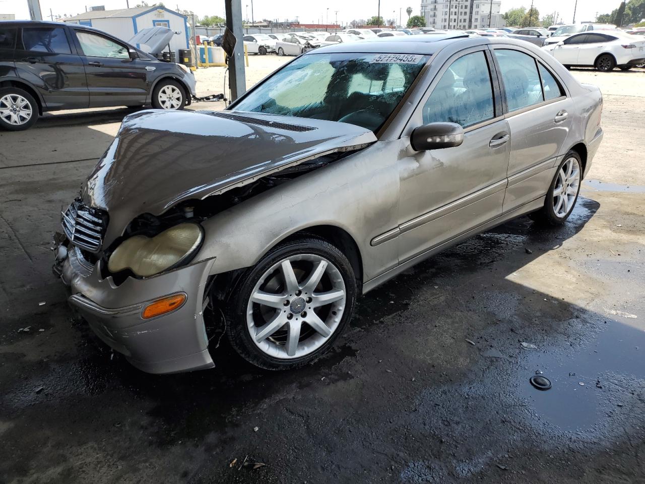2003 Mercedes-Benz C 230K Sport Sedan zu verkaufen in Los Angeles, CA - Front End