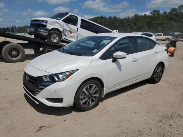 NISSAN VERSA SV 2024