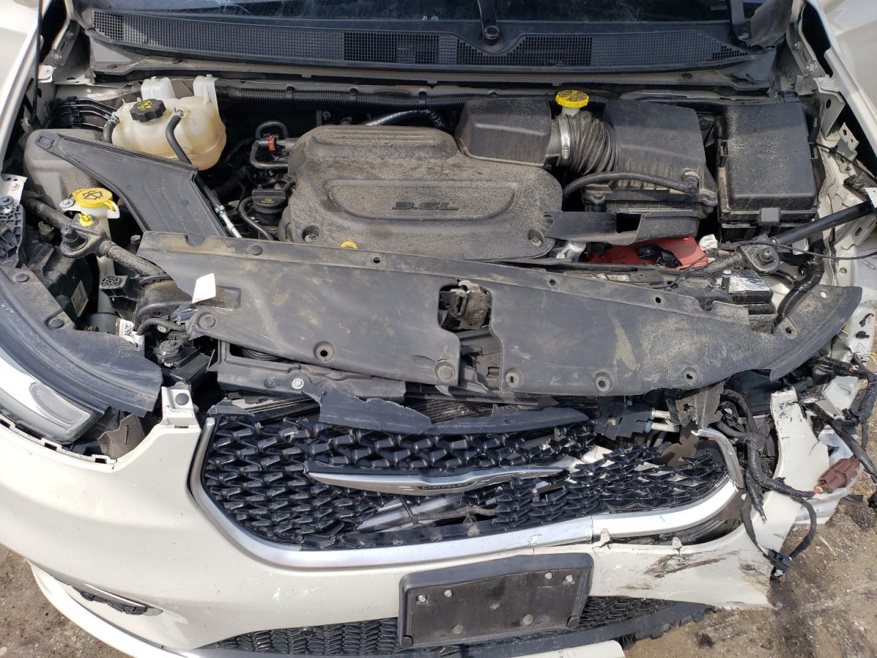2021 Chrysler Pacifica Pinnacle VIN: 2C4RC3PG2MR604101 Lot: 57410225