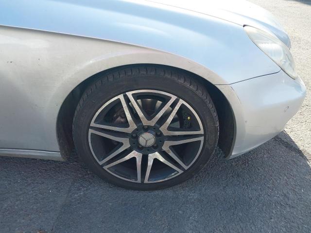 2007 MERCEDES BENZ CLS 320 CD